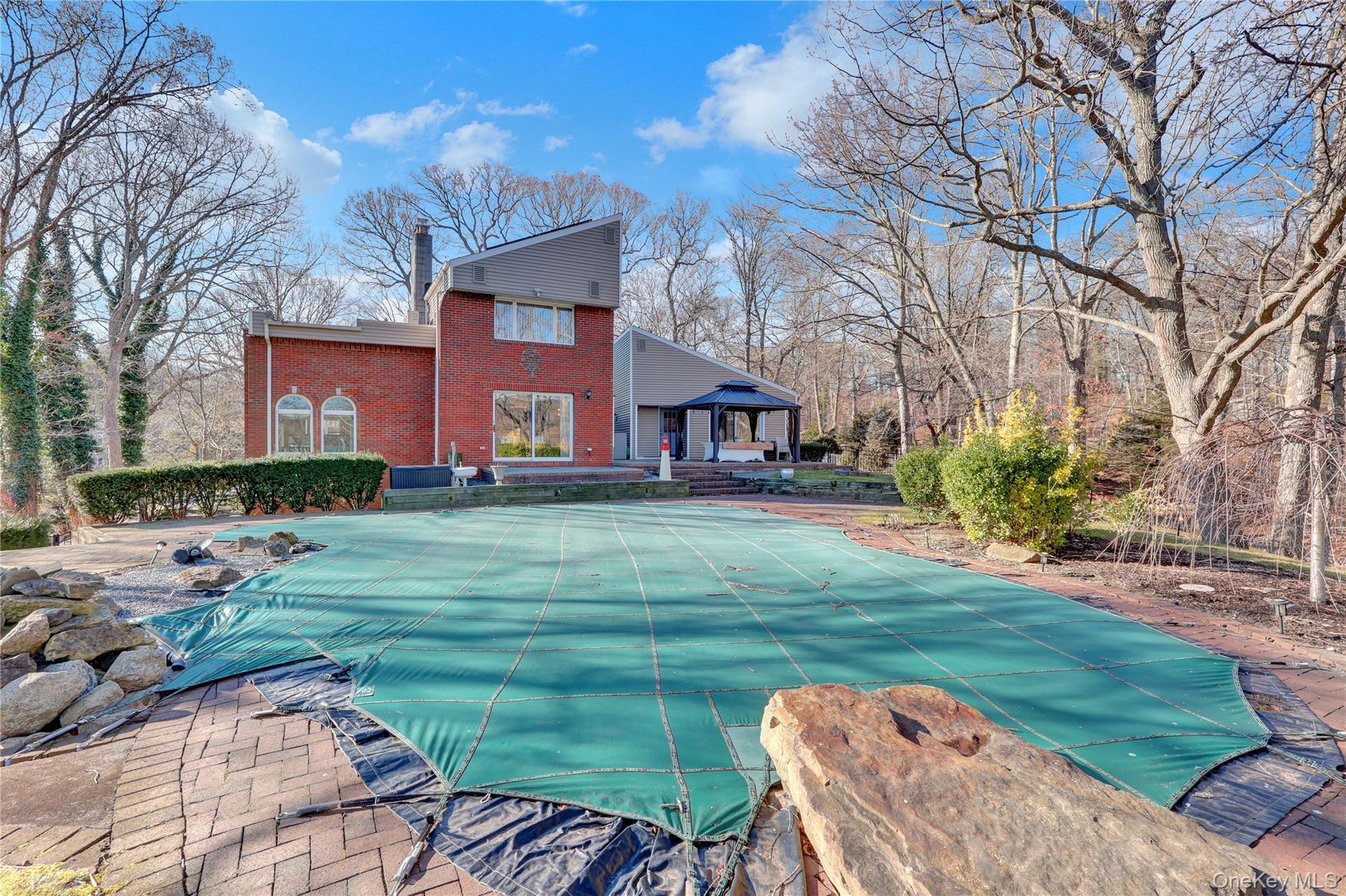 2 Riverview Terrace