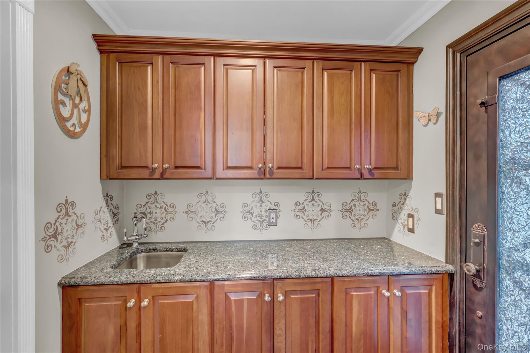 2 Riverview Terrace