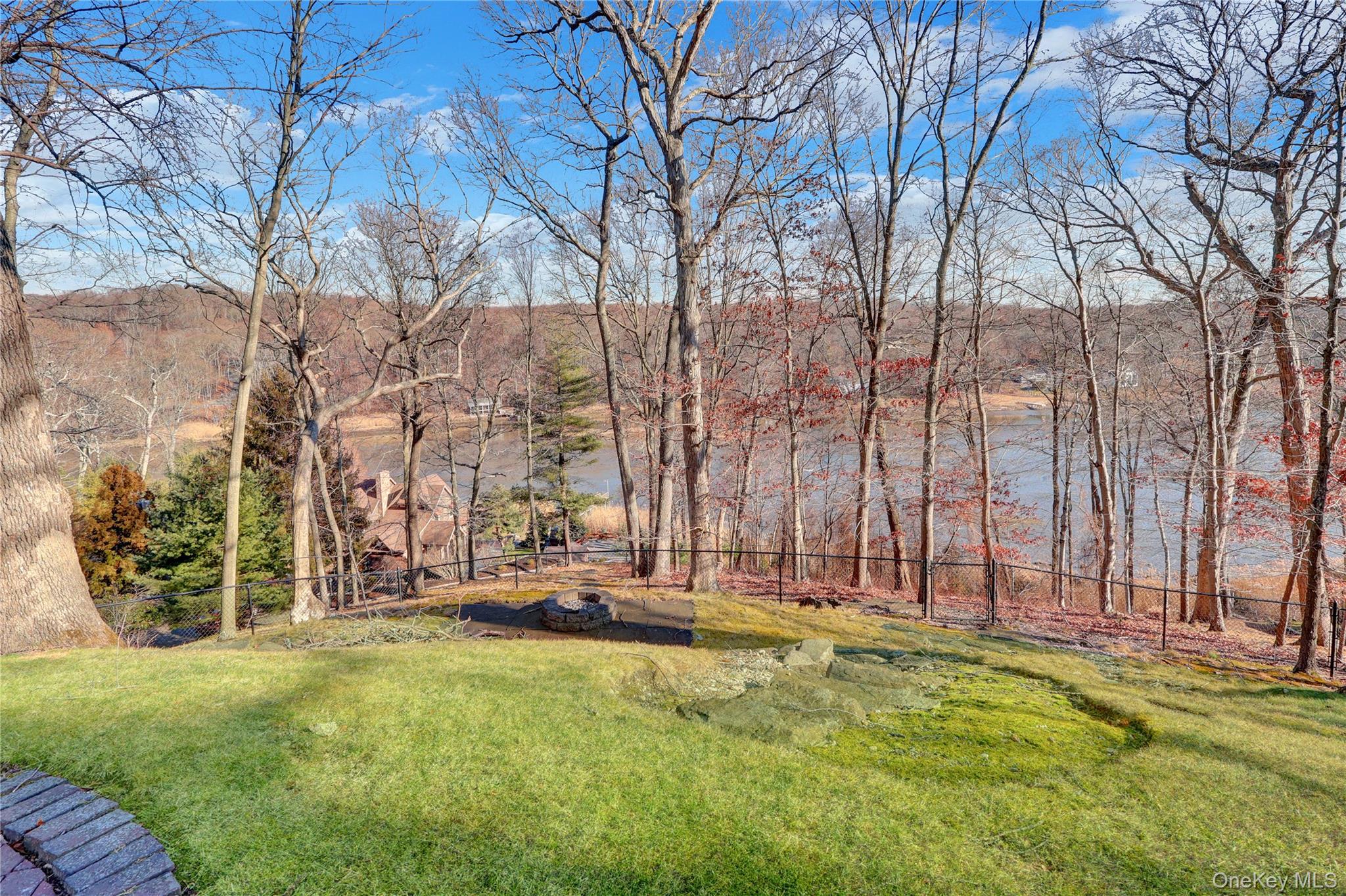 2 Riverview Terrace