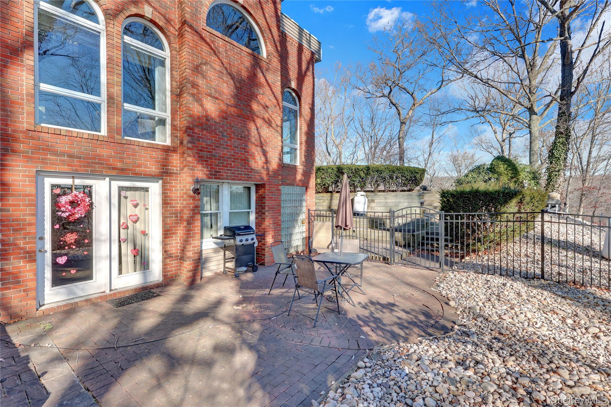 2 Riverview Terrace