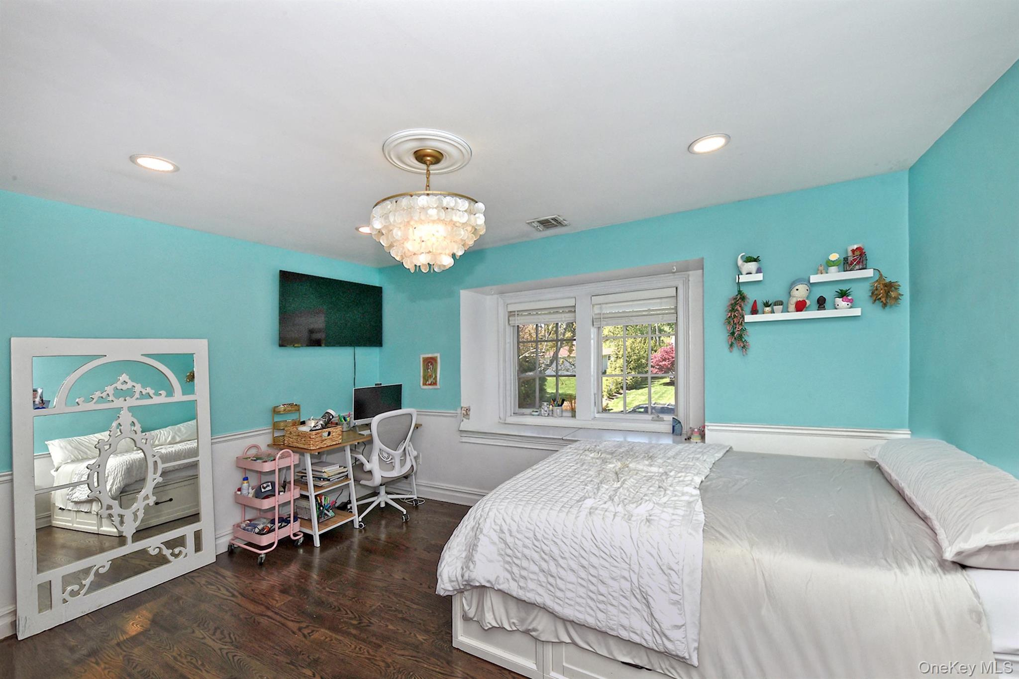 16 Sailfish Place