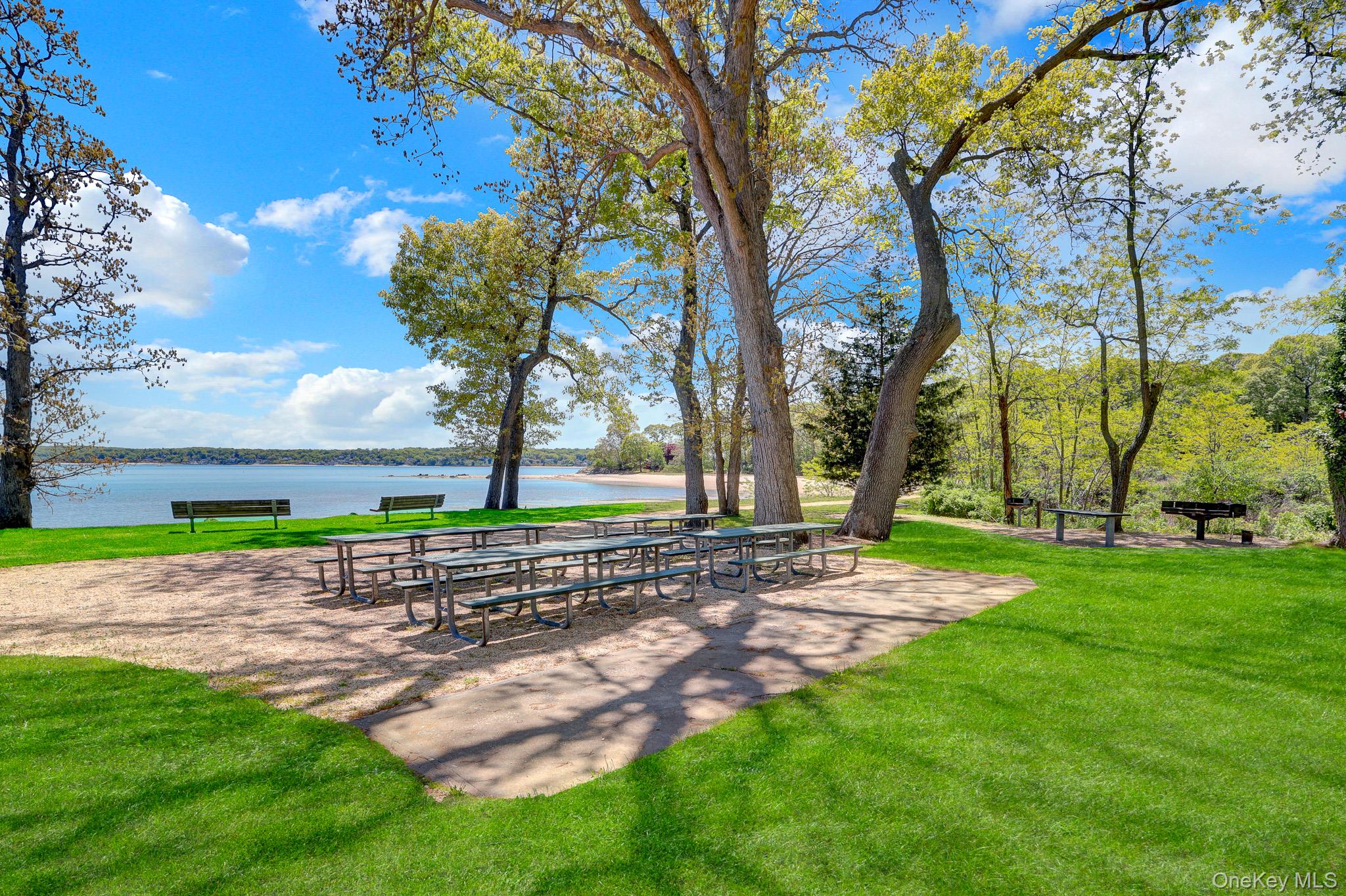 42 Winkle Point Drive