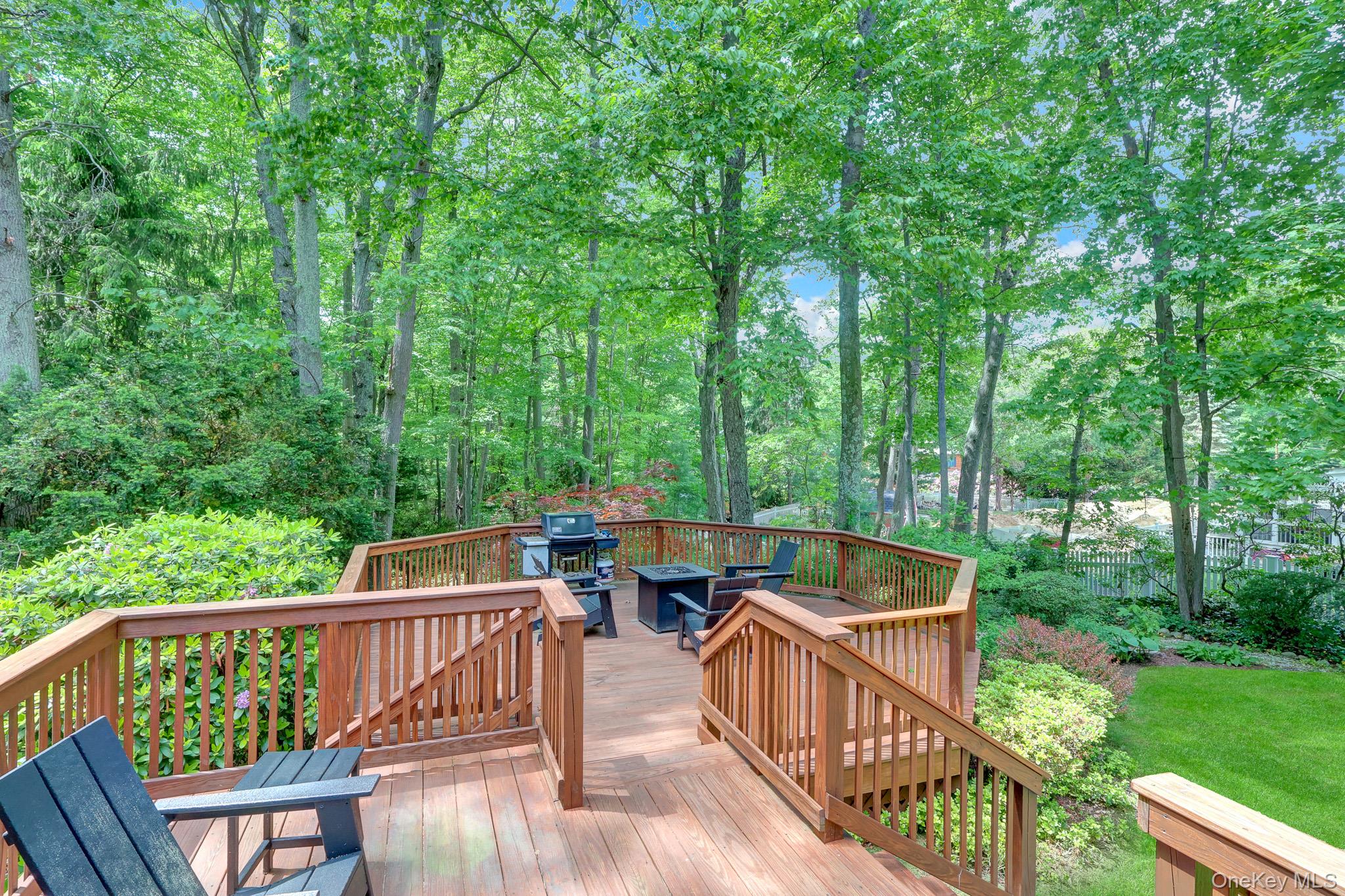 16 Maplewood Drive