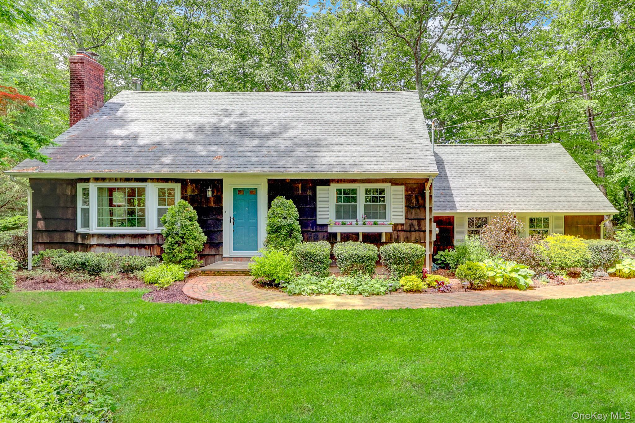 16 Maplewood Drive