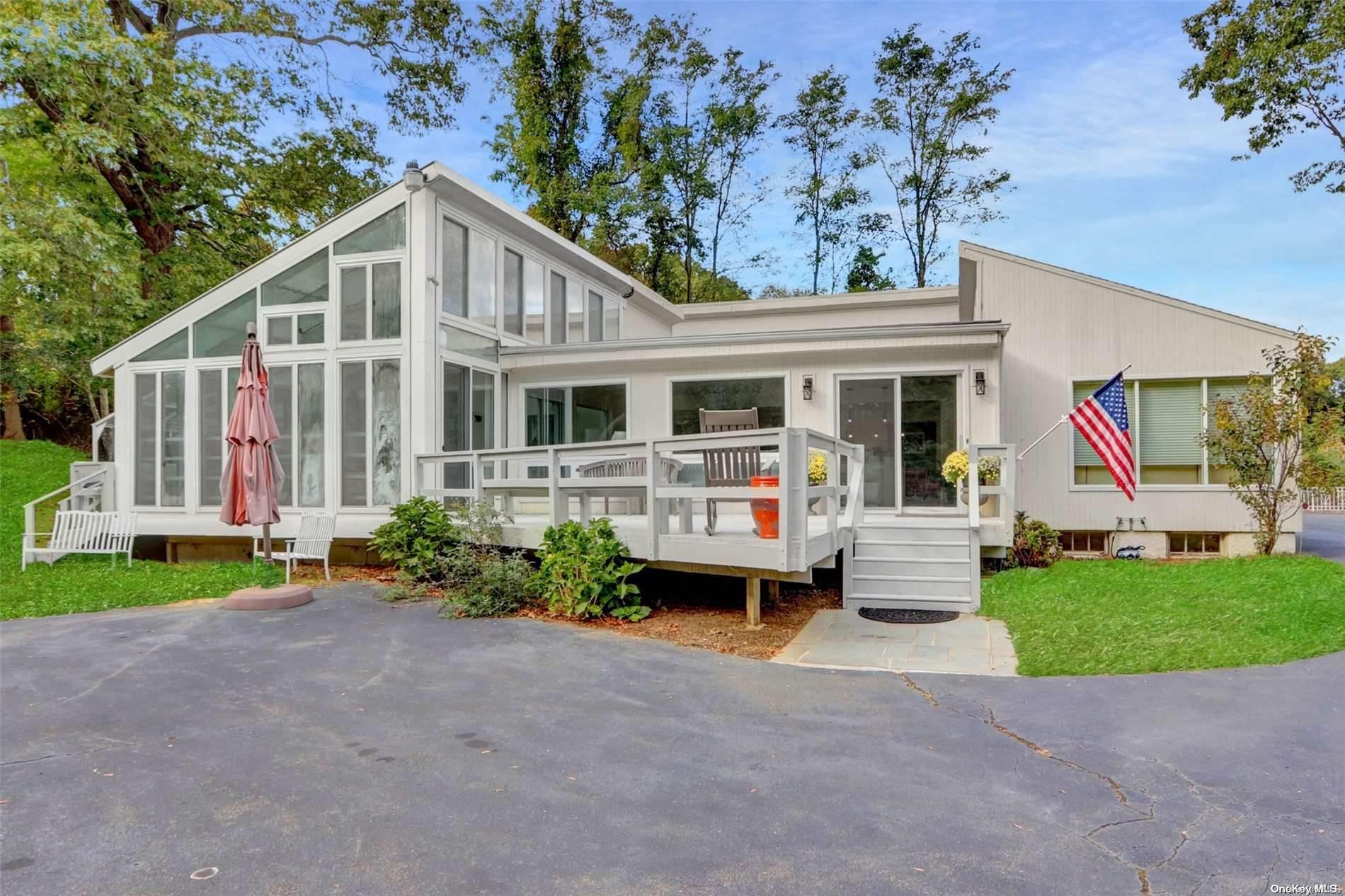 35 S Harbor Road