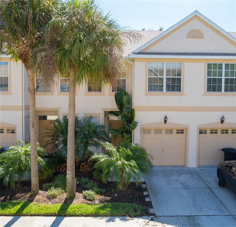 584 BLACK LION DR NE