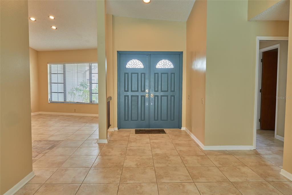 13927 SHADY SHORES DR
