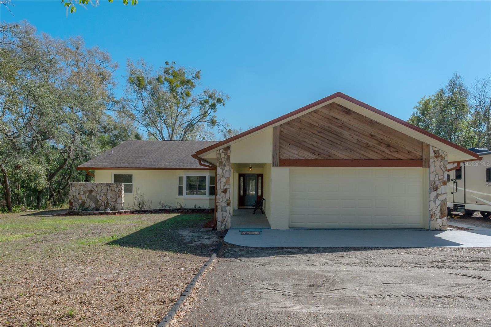 16740 MONTEVERDE DR