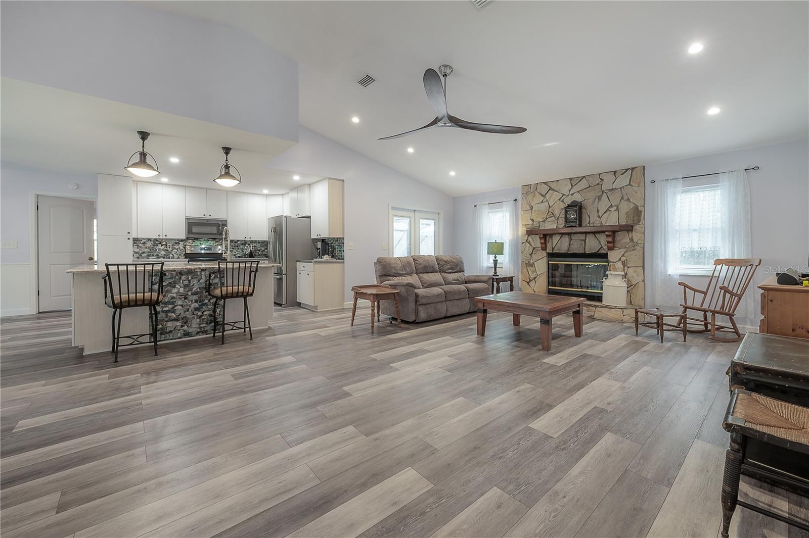 16740 MONTEVERDE DR