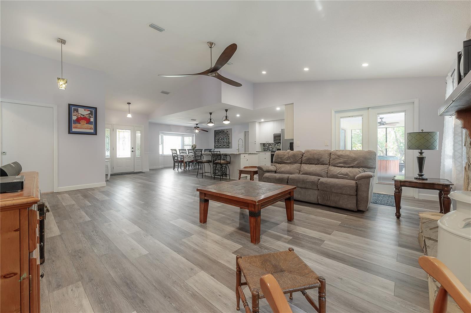 16740 MONTEVERDE DR