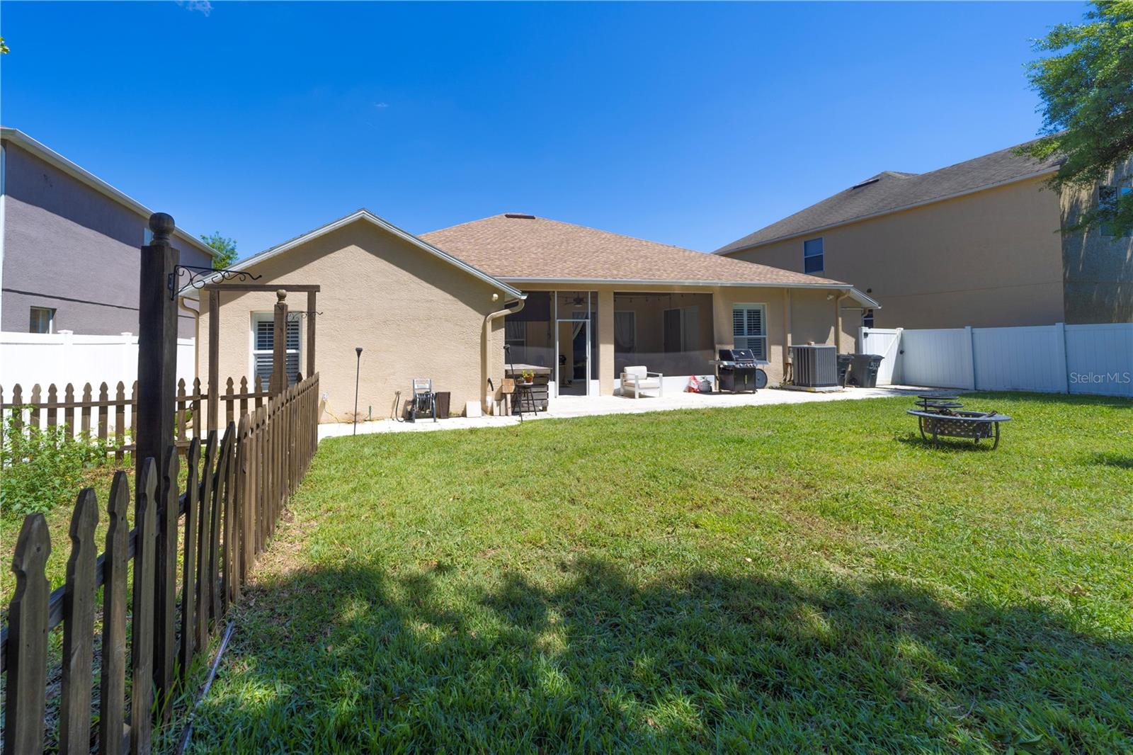 3233 RUSSETT PL