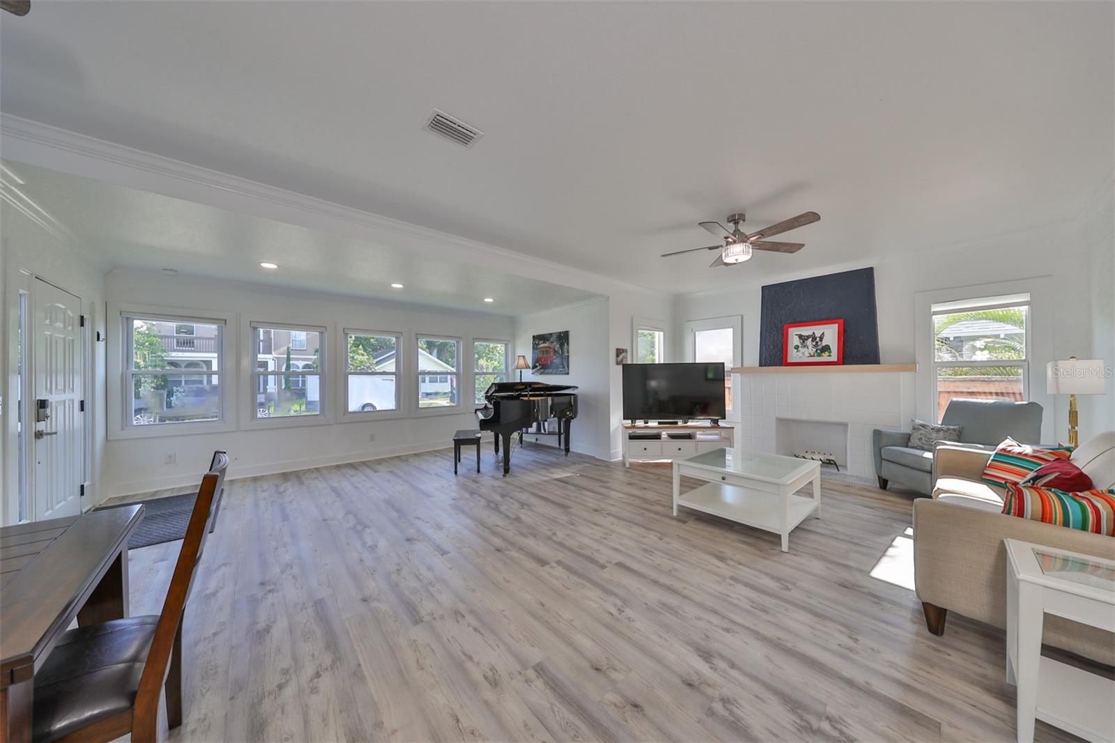 2326 4TH AVE N