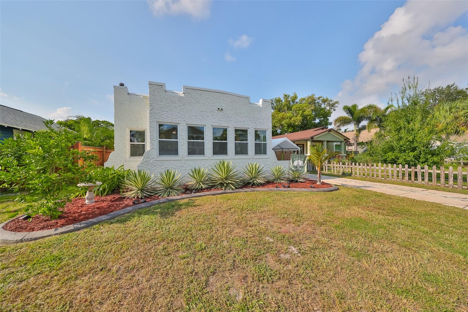 2326 4TH AVE N