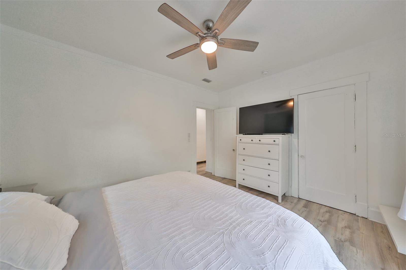 2326 4TH AVE N
