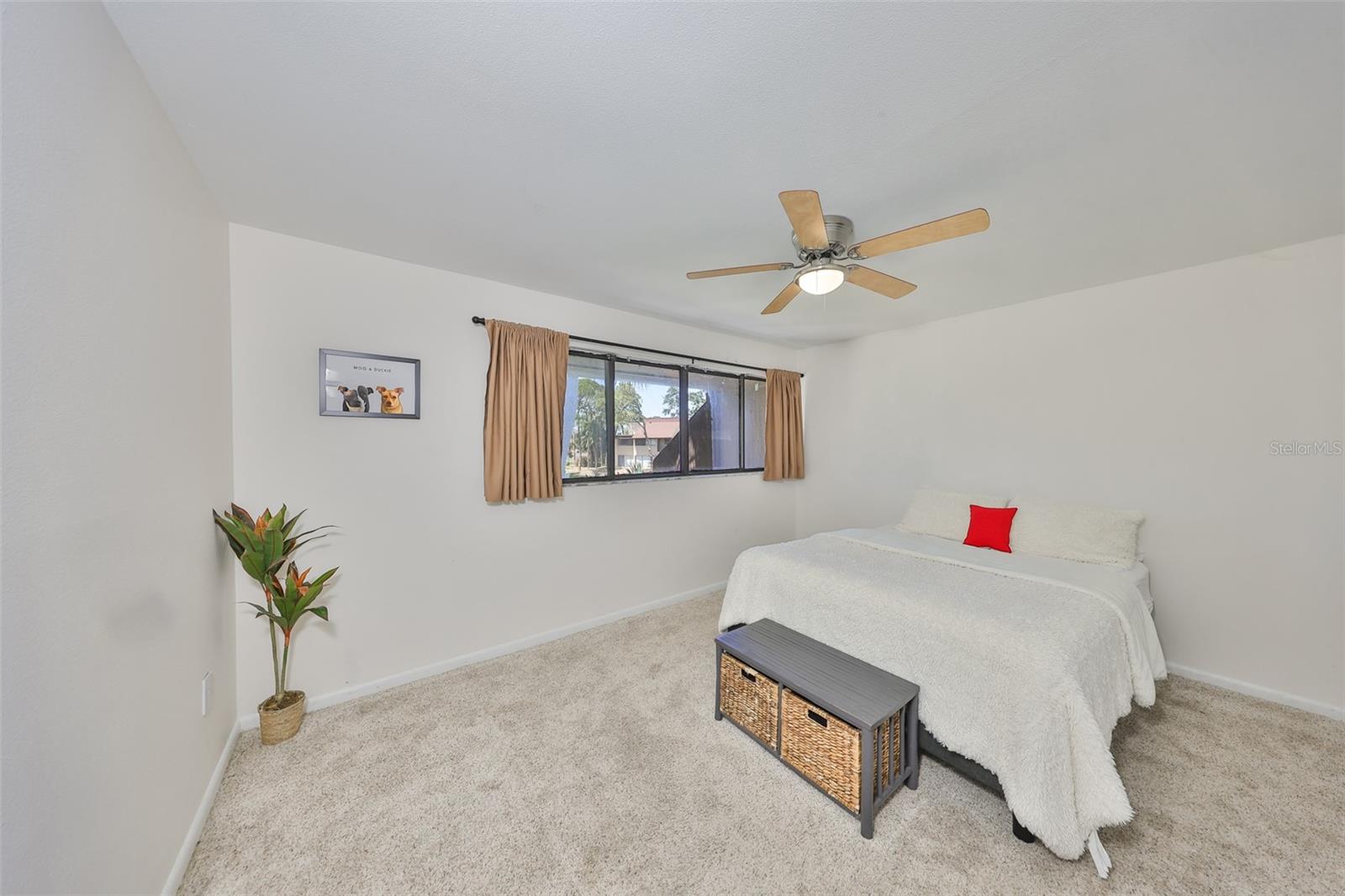 880 S VILLAGE DR N #202