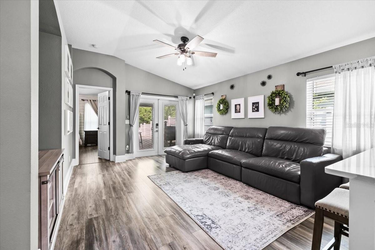 18516 SNOWDONIA DR