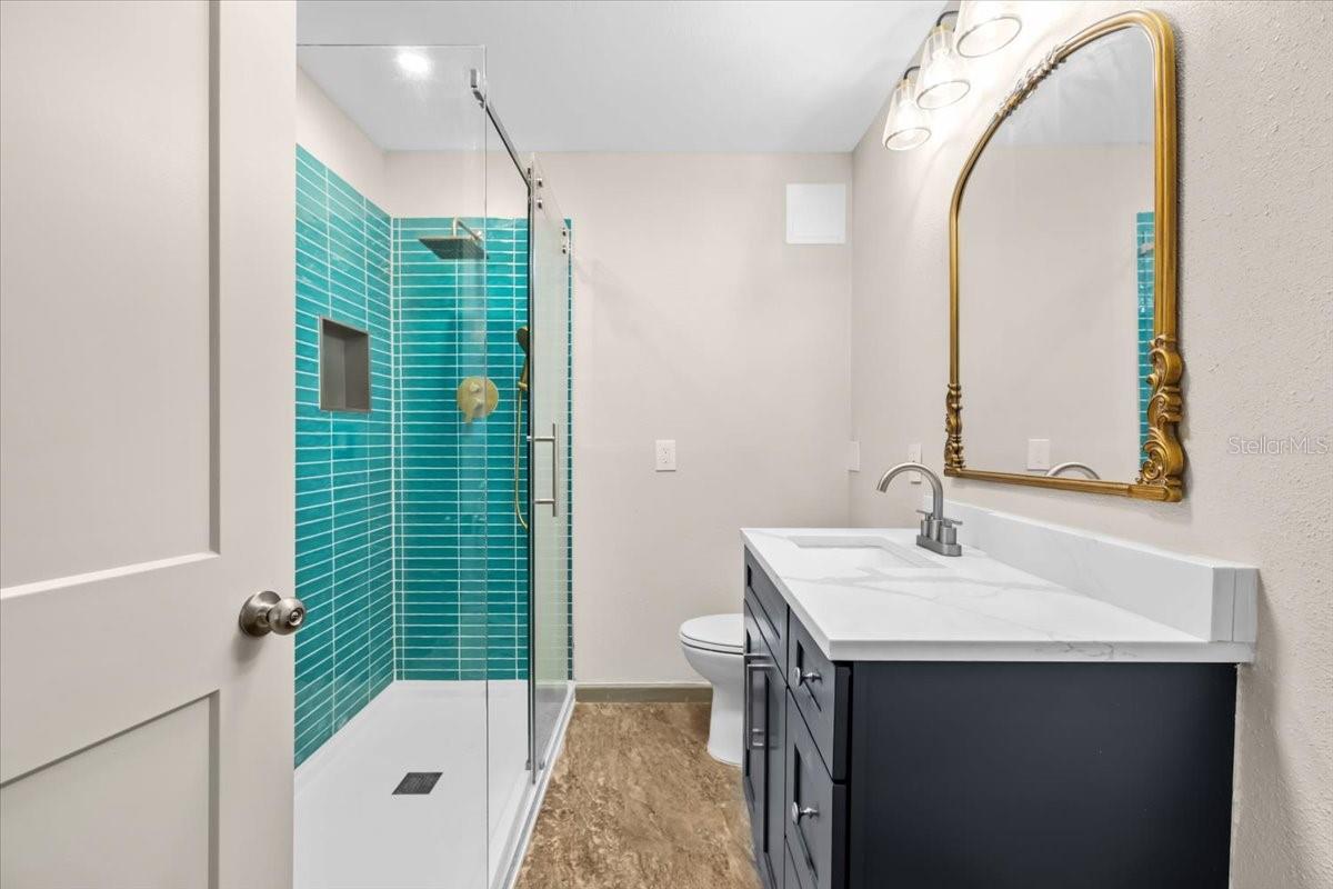 4880 SHELL STREAM BLVD