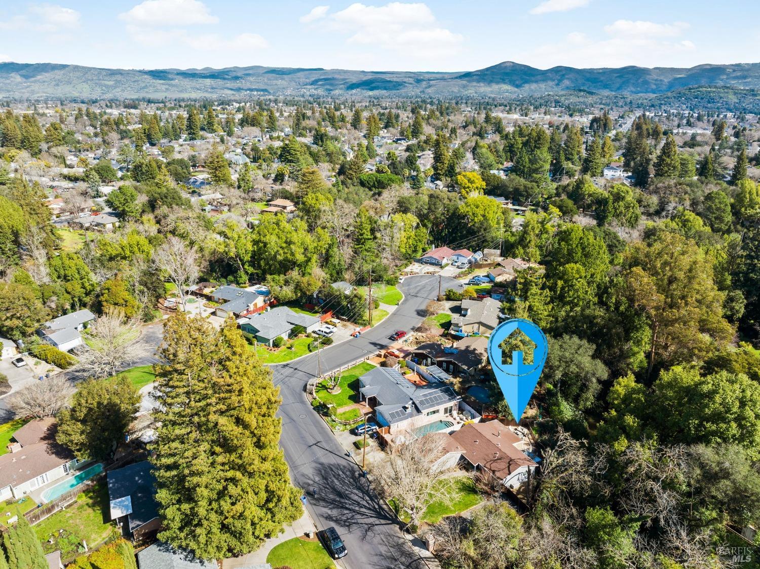 1080 Linda Vista Ave