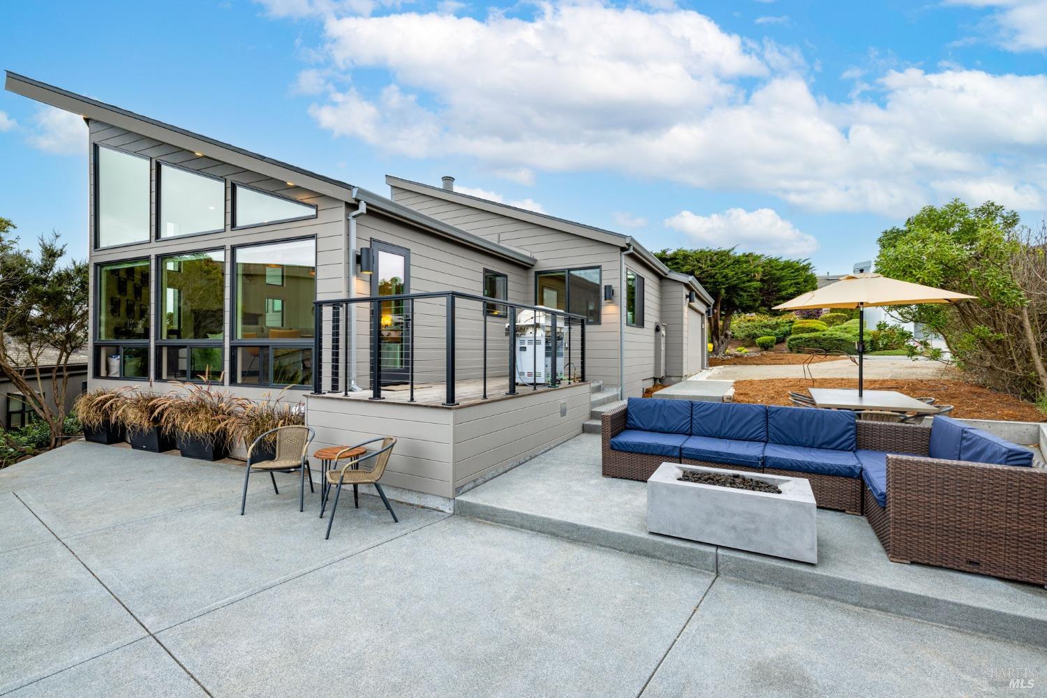 20690 Mockingbird Road