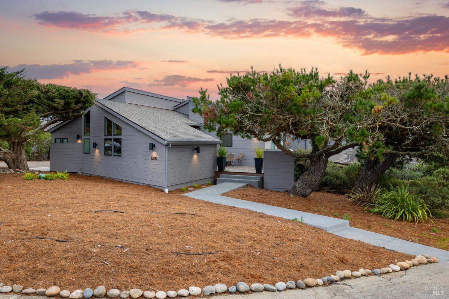 20690 Mockingbird Road