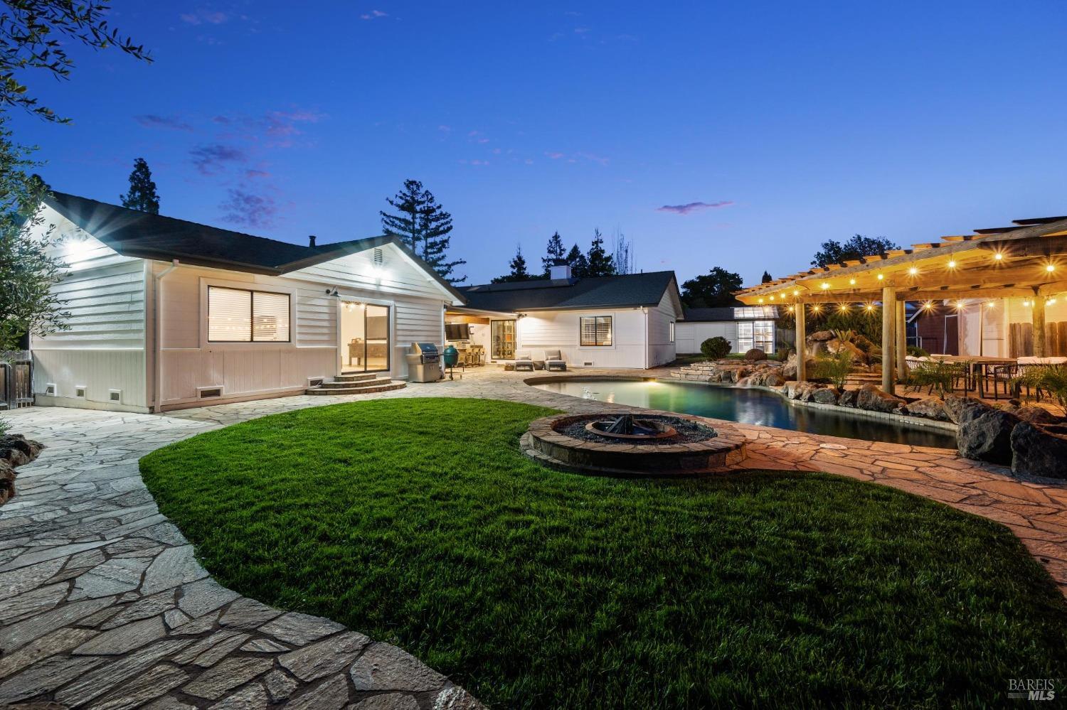 105 Kreuzer Ln