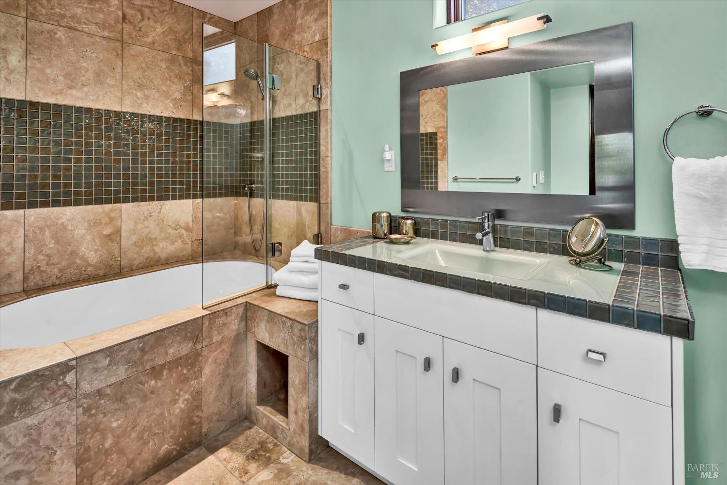 511 Kortum Canyon Rd