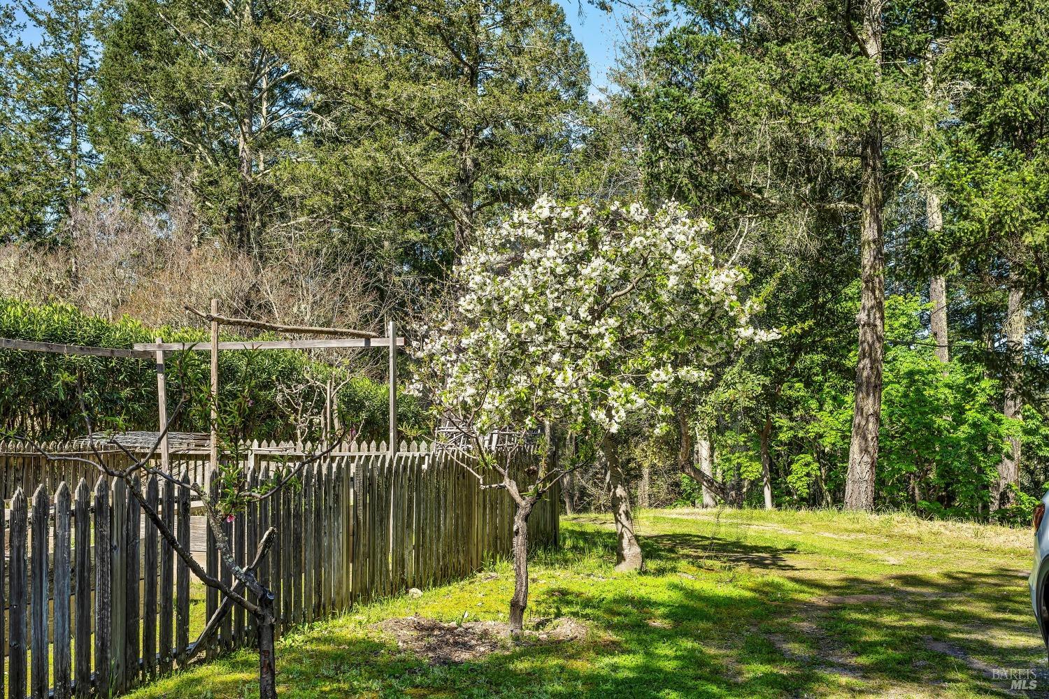 511 Kortum Canyon Rd