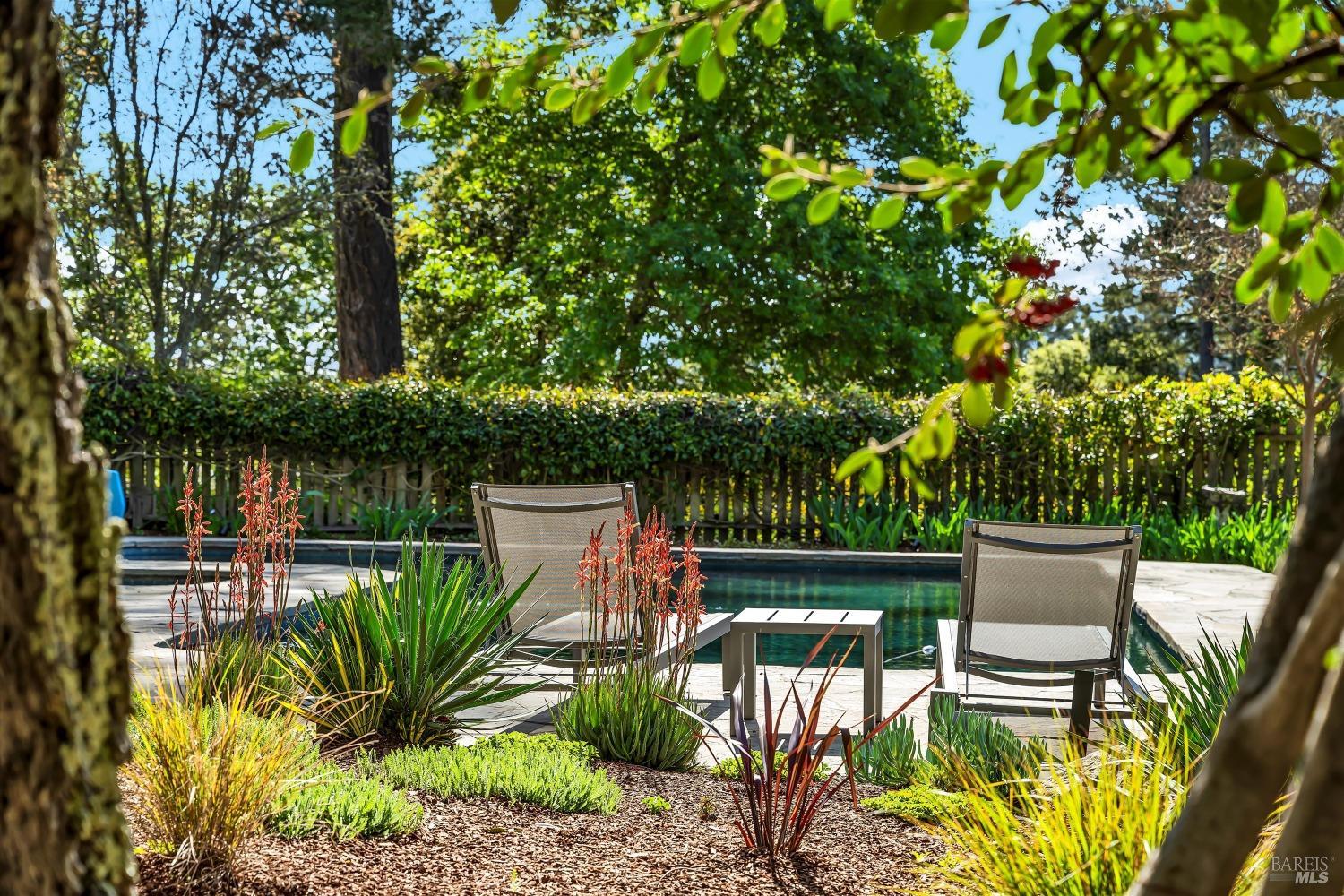 511 Kortum Canyon Rd