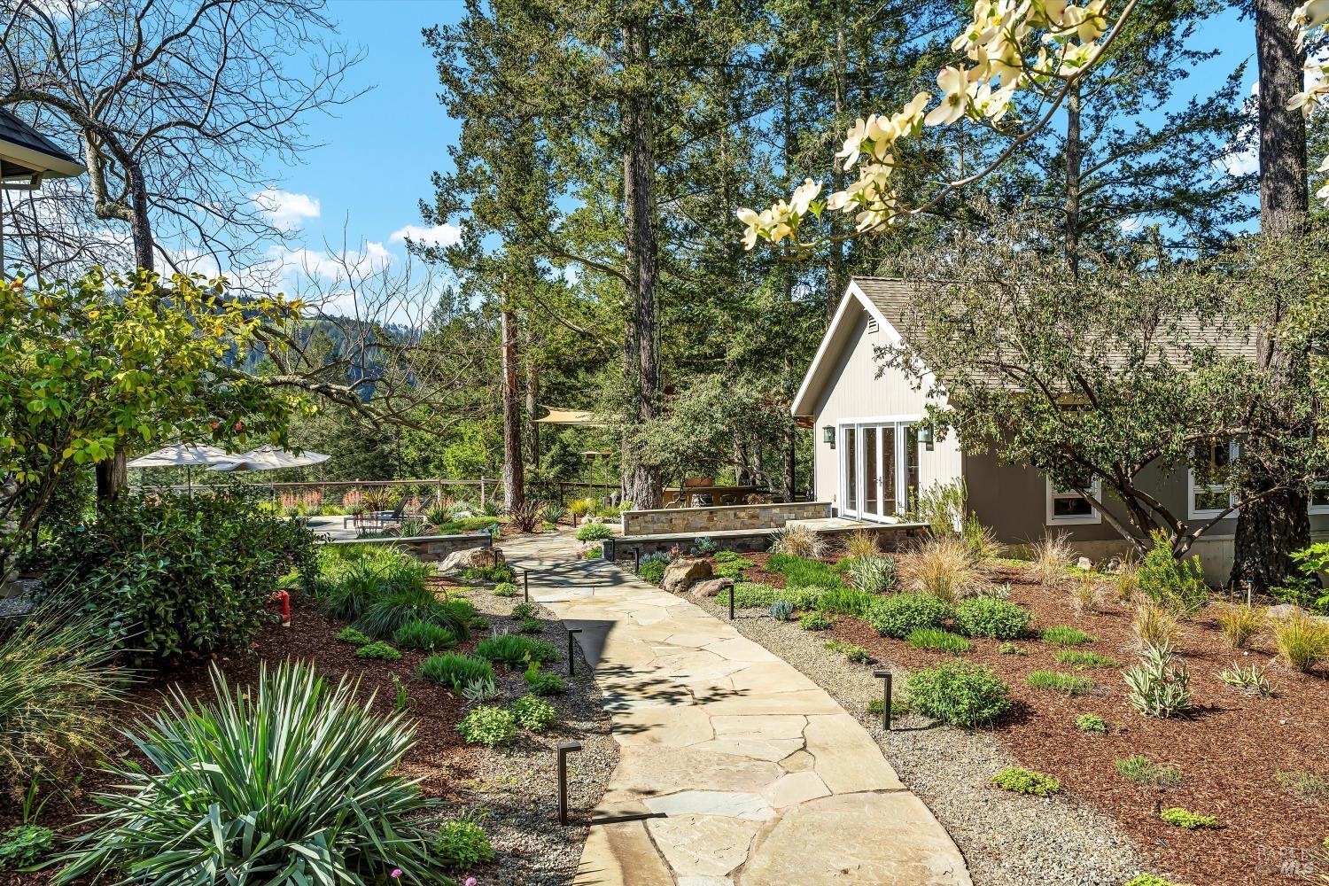 511 Kortum Canyon Rd