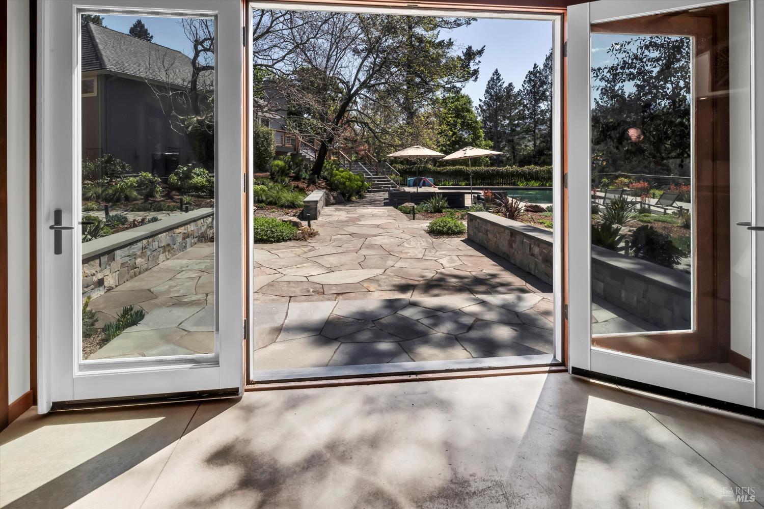 511 Kortum Canyon Rd