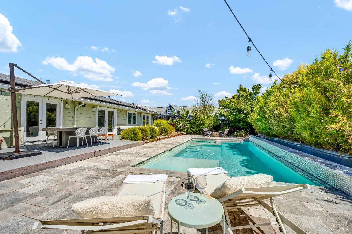 186 S Seymour Street