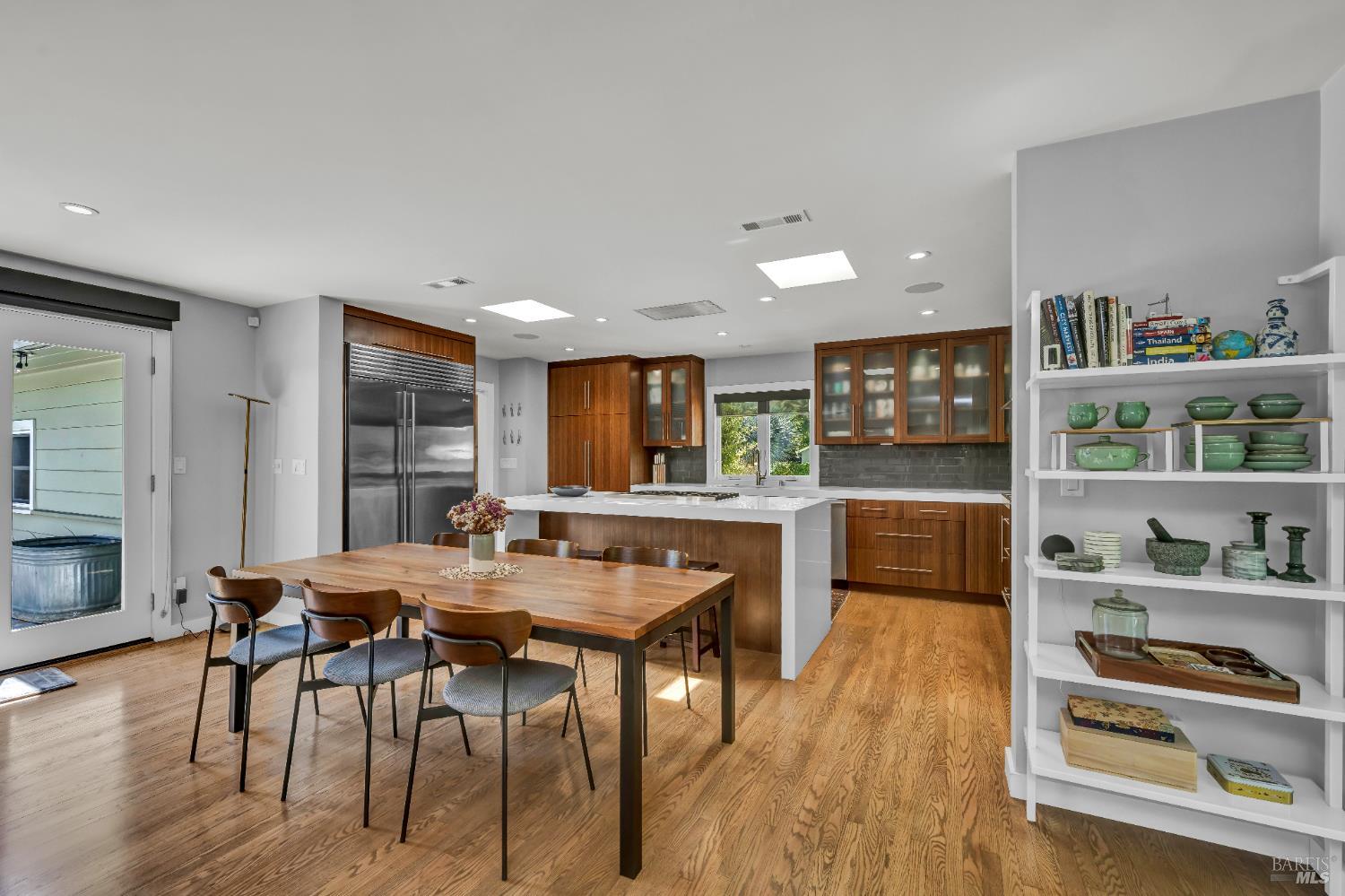 186 S Seymour Street