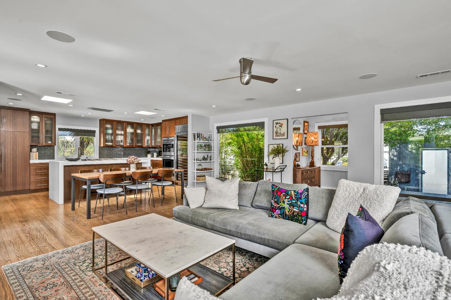 186 S Seymour Street