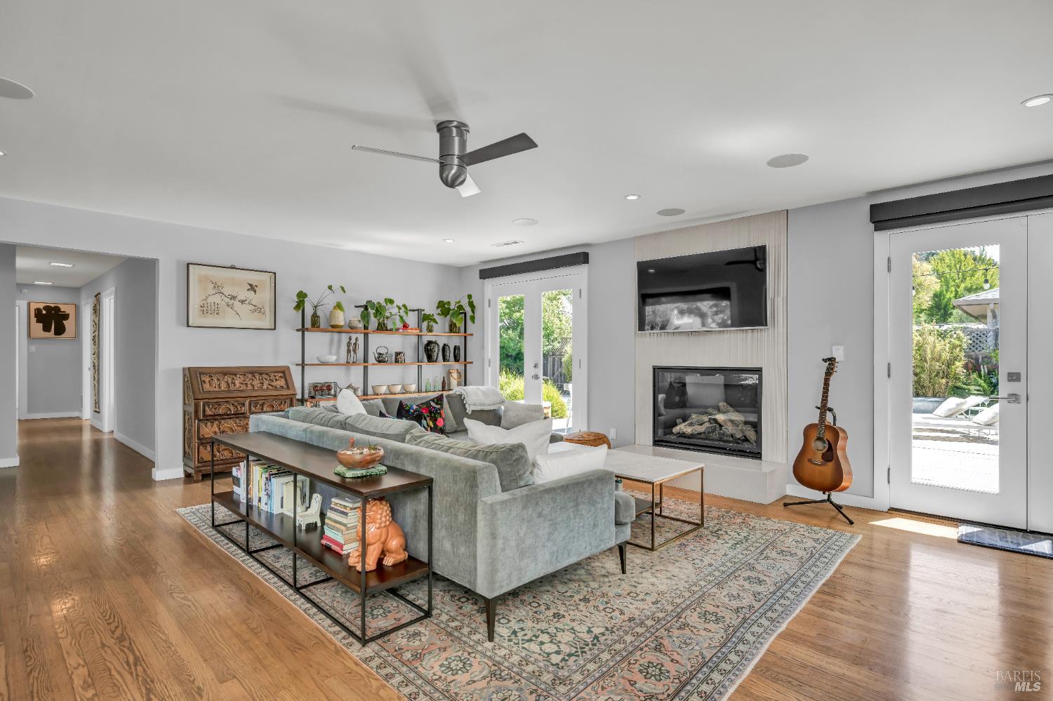 186 S Seymour Street