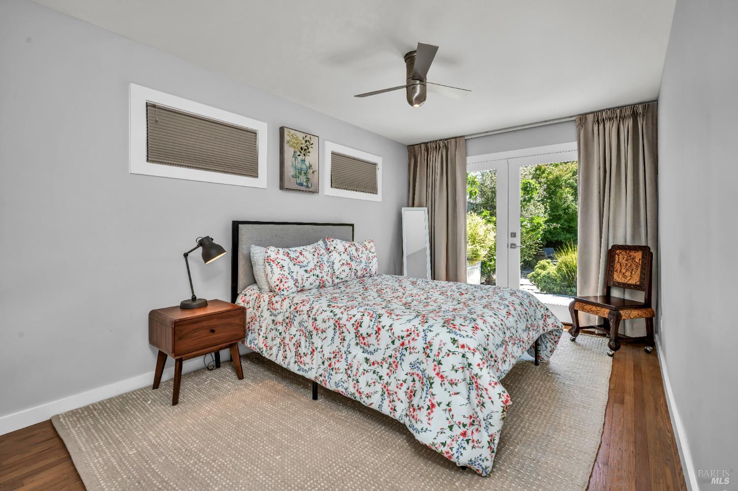 186 S Seymour Street