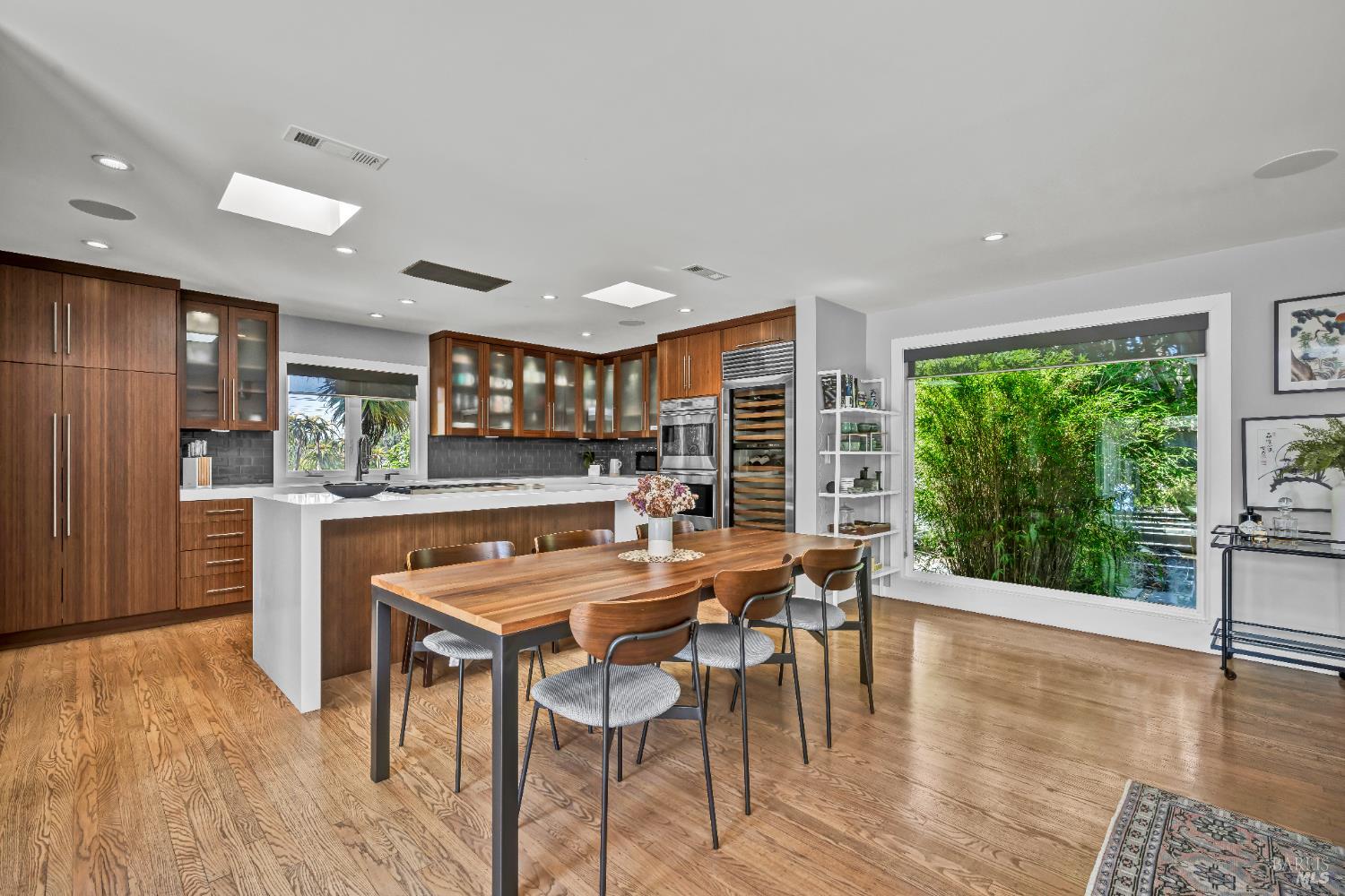 186 S Seymour Street