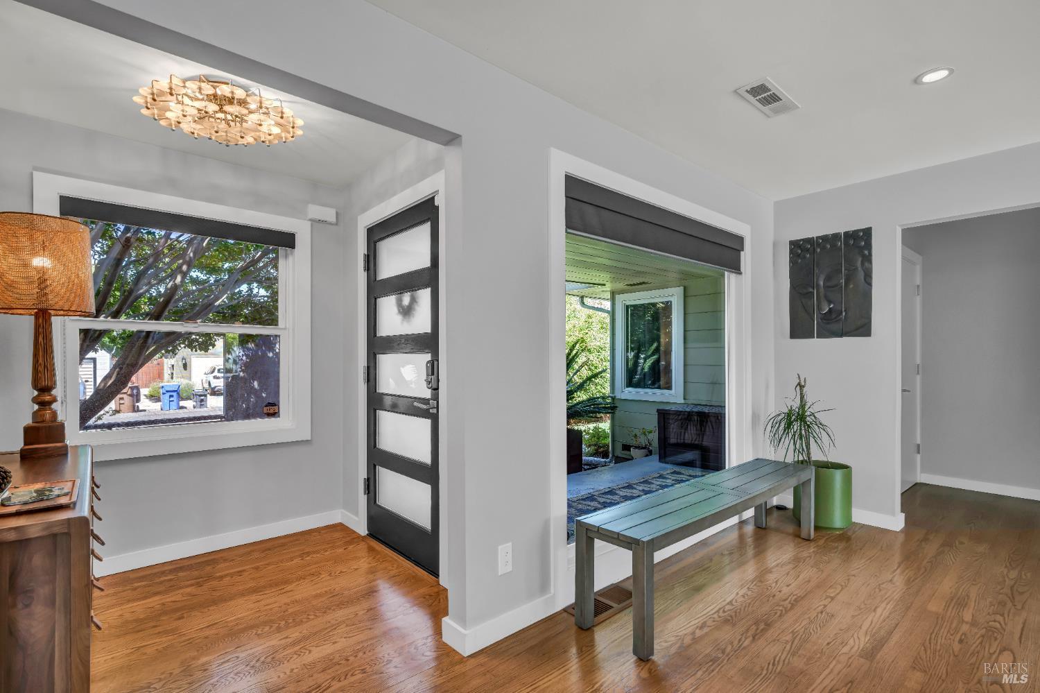 186 S Seymour Street