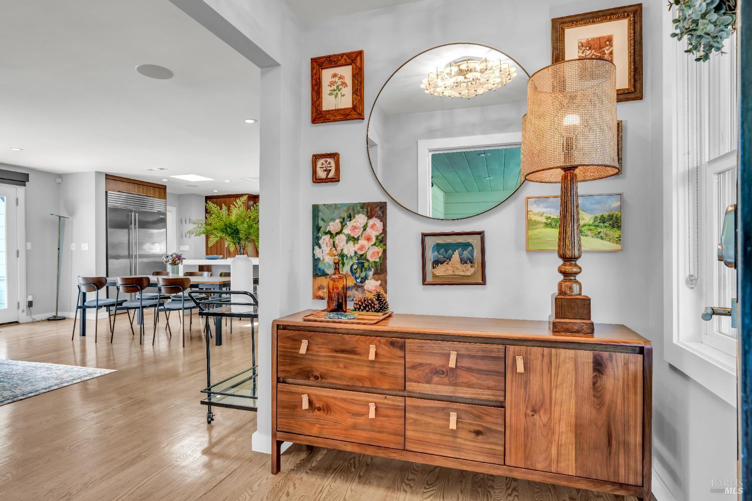 186 S Seymour Street