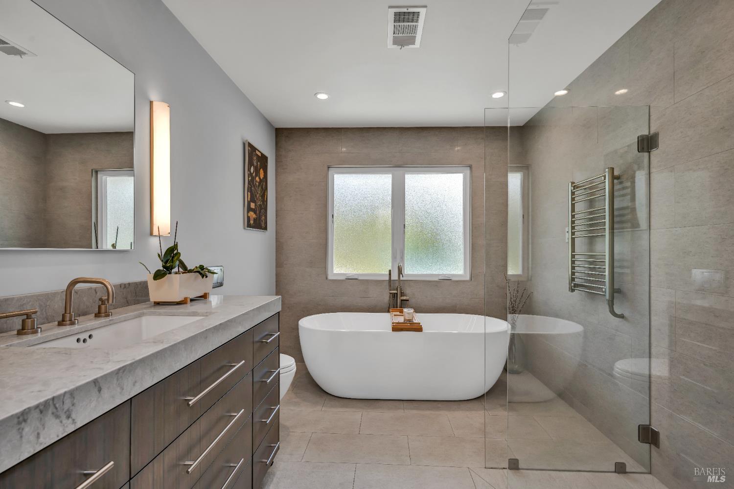 186 S Seymour Street