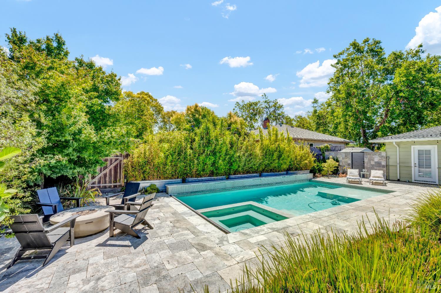 186 S Seymour Street