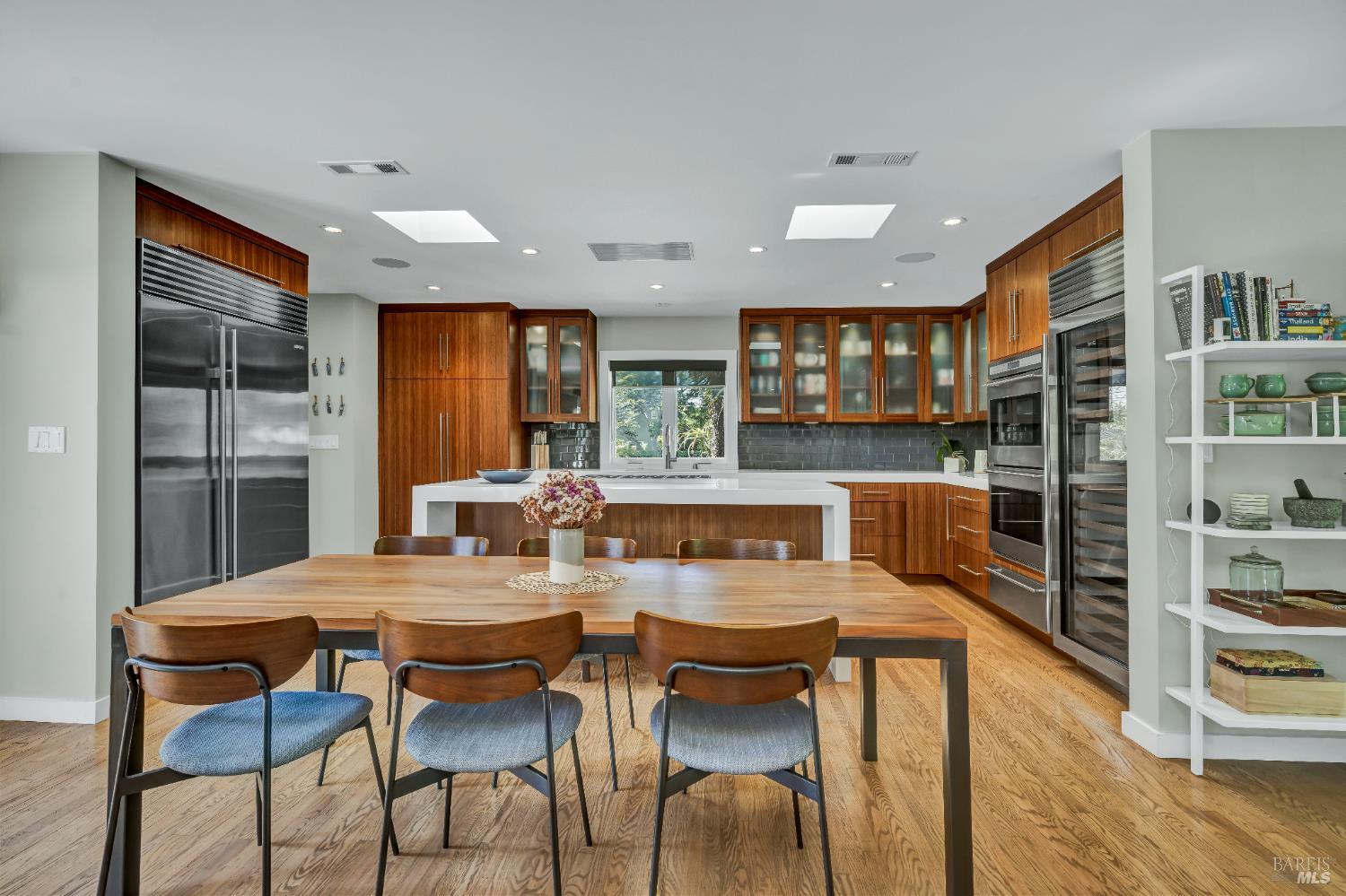 186 S Seymour Street