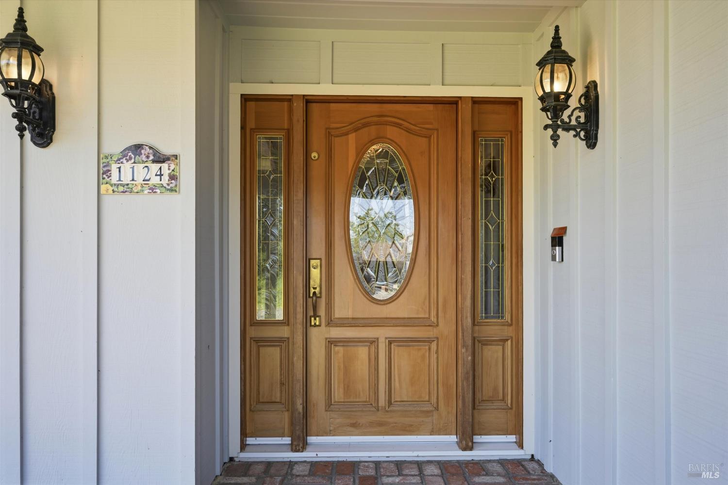 1124 Wine Country Avenue