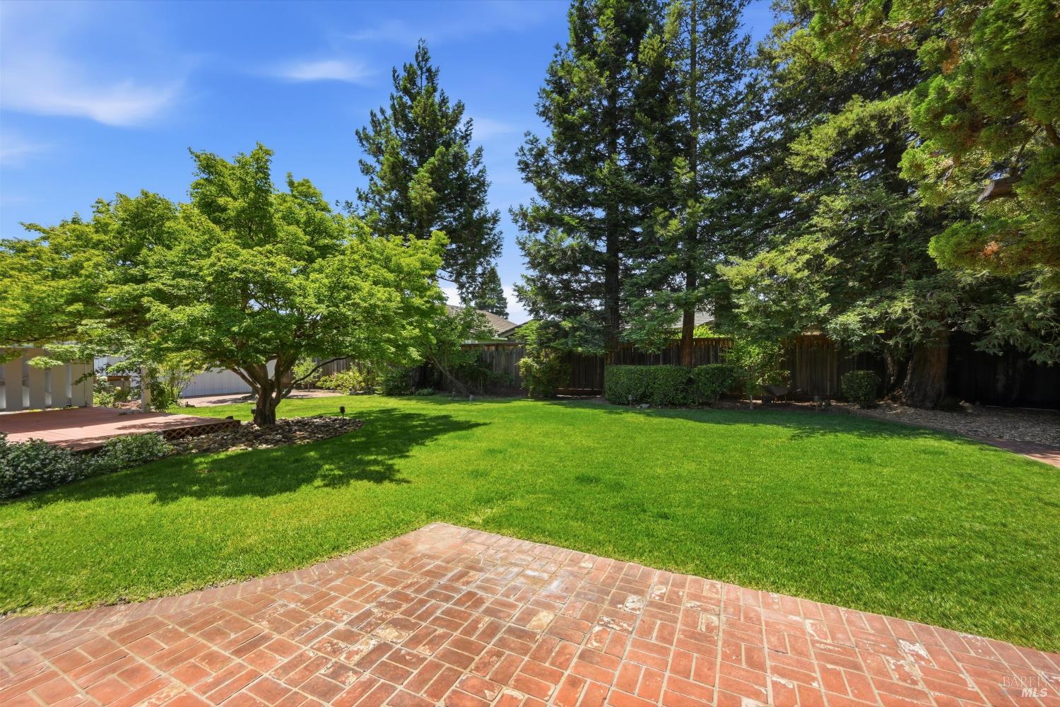 1124 Wine Country Avenue