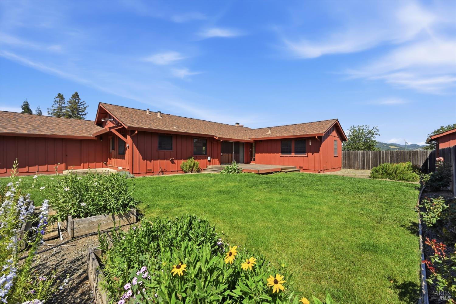 1120 Wine Country Avenue