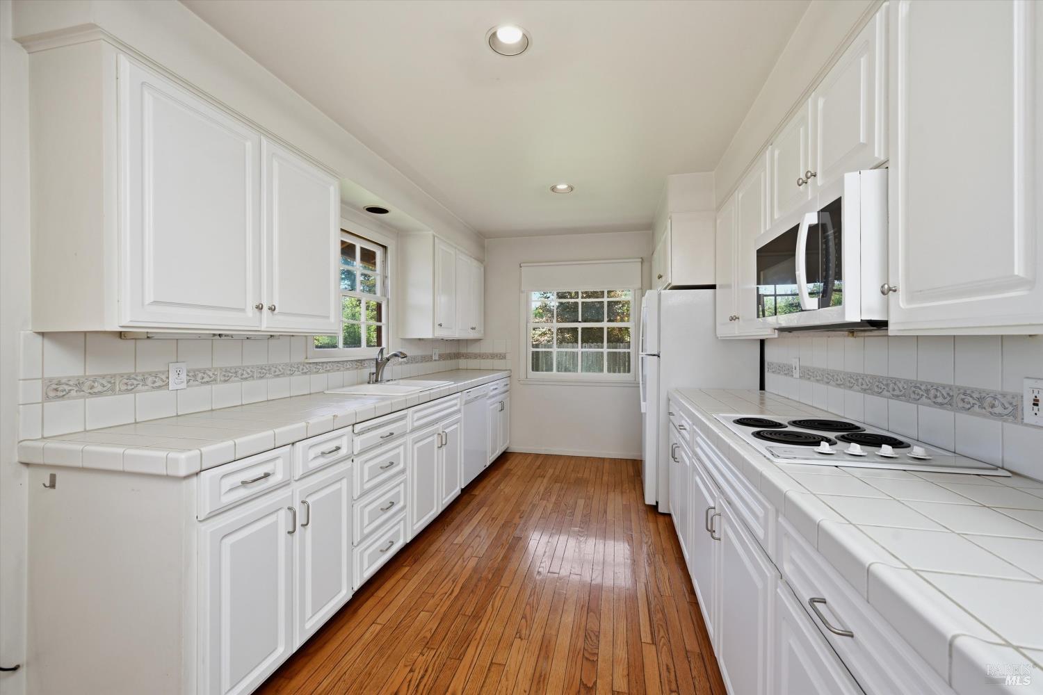 1120 Wine Country Avenue