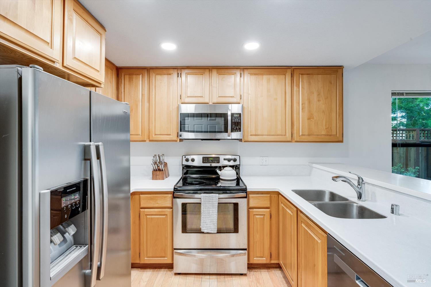 3204 Villa Lane