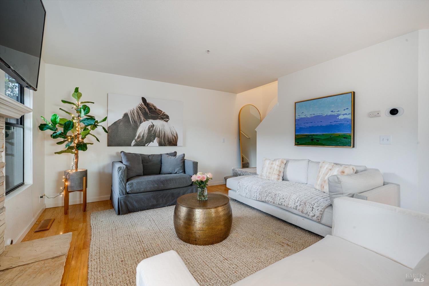 3204 Villa Lane