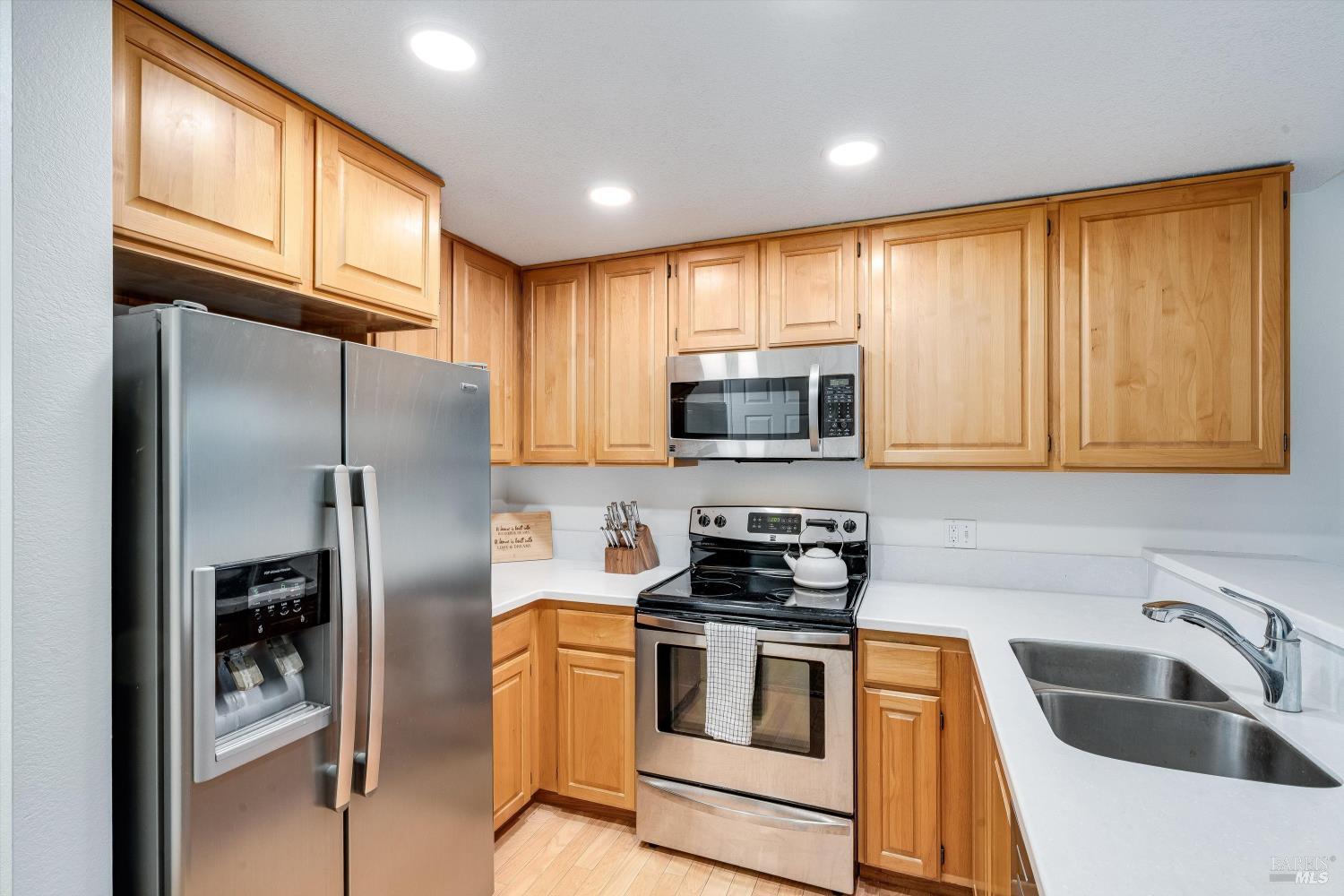 3204 Villa Lane