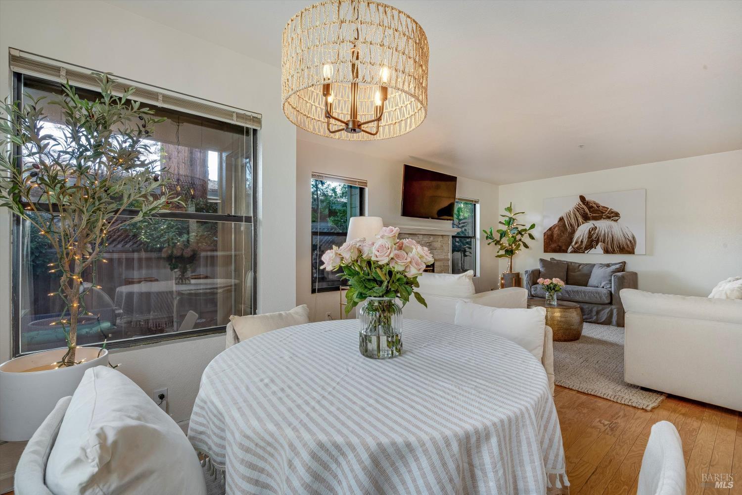 3204 Villa Lane