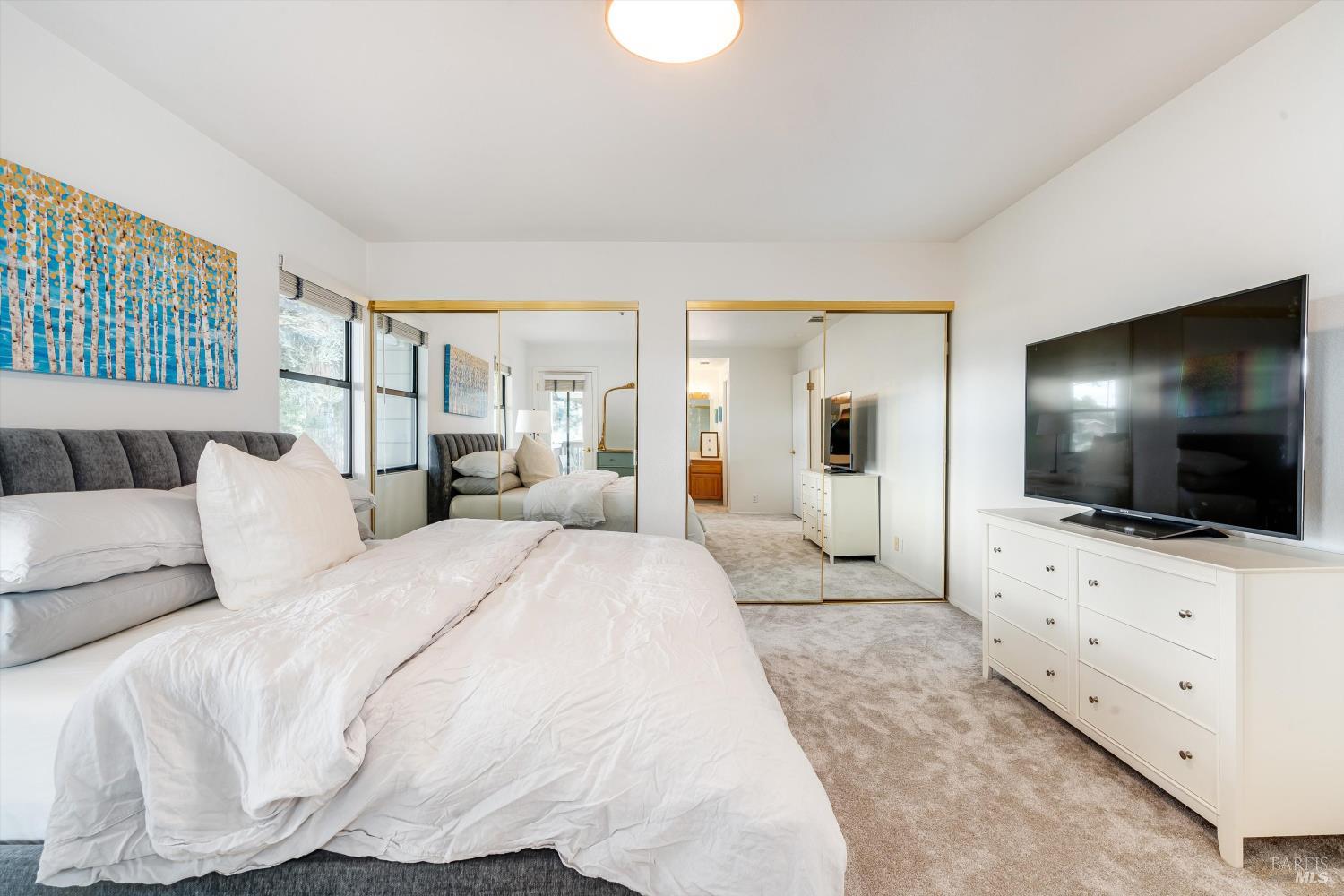 3204 Villa Lane